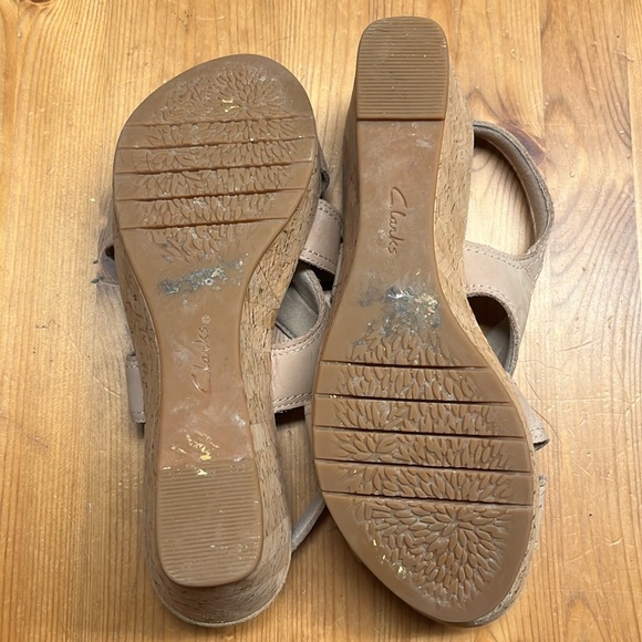 Clark’s wedges - Picture 3 of 4